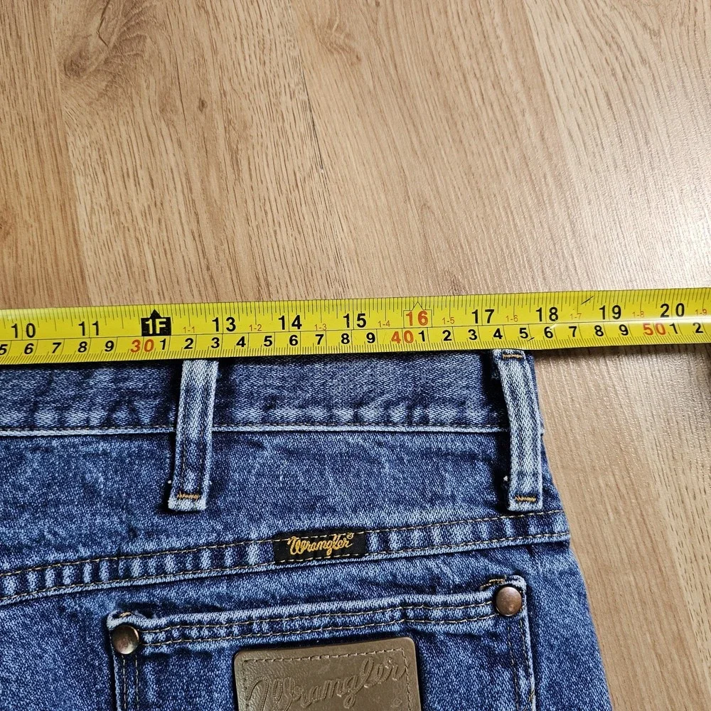 Wrangler Relaxed Boot Cut Jeans 36x30 (36x27) Cowboy Rodeo Medium Wash Hemmed‎